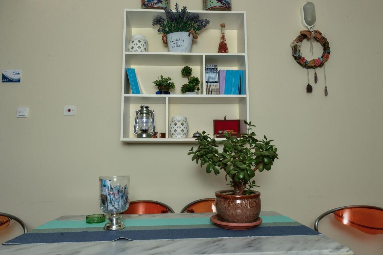 Lida Apartments Kalamata Bagian luar foto