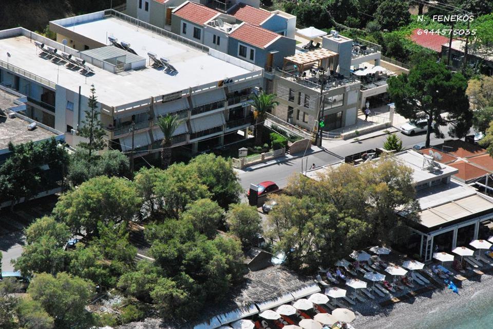 Lida Apartments Kalamata Bagian luar foto