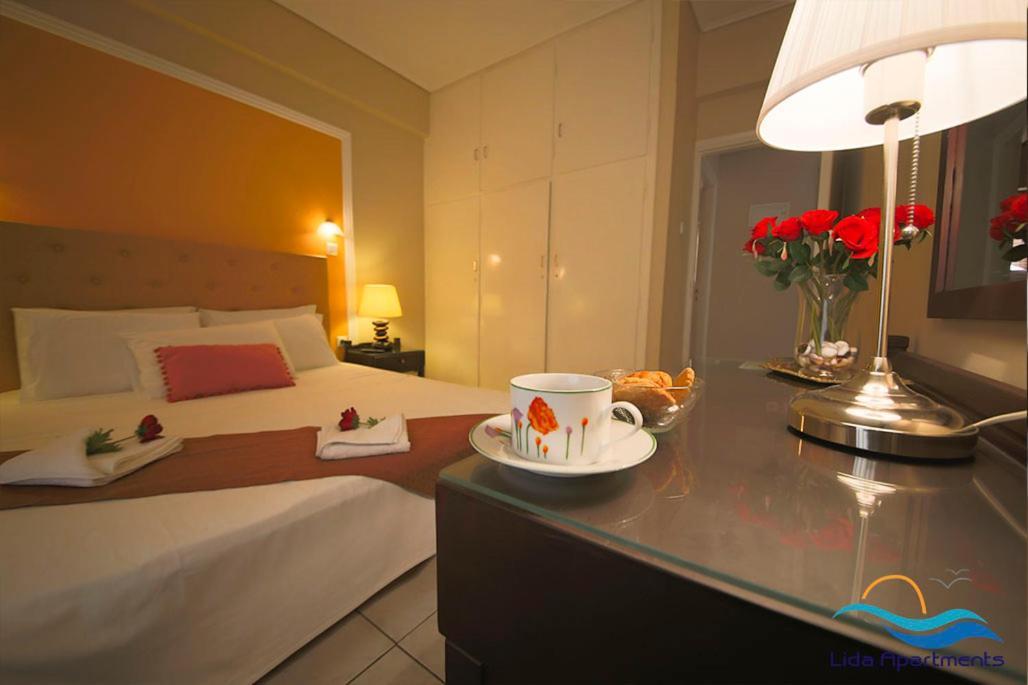Lida Apartments Kalamata Bagian luar foto