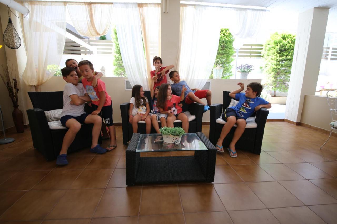 Lida Apartments Kalamata Bagian luar foto