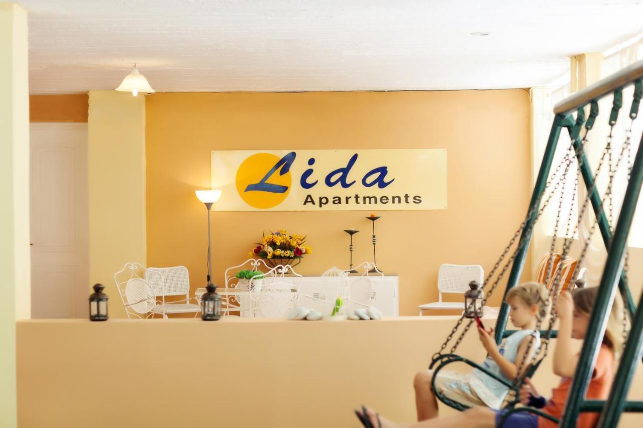 Lida Apartments Kalamata Bagian luar foto